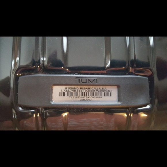 Sold🤯TUMI V3 Comp Carryon Brief/Suitcase - Picture 6 of 7